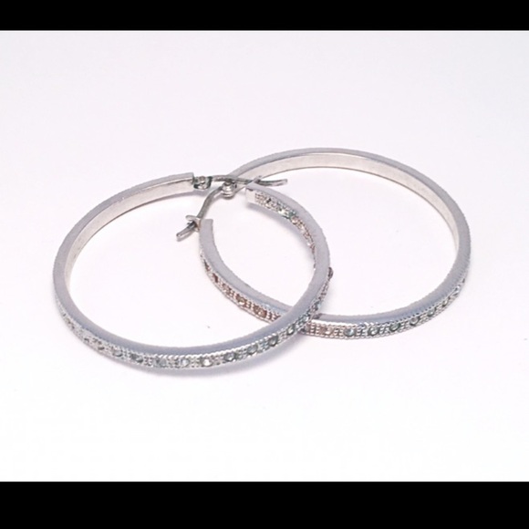 None Jewelry - Silver Rhinestone Earrings